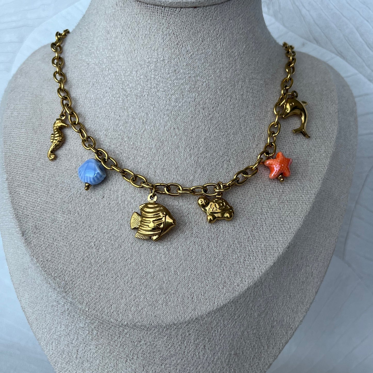 Collier Ariel