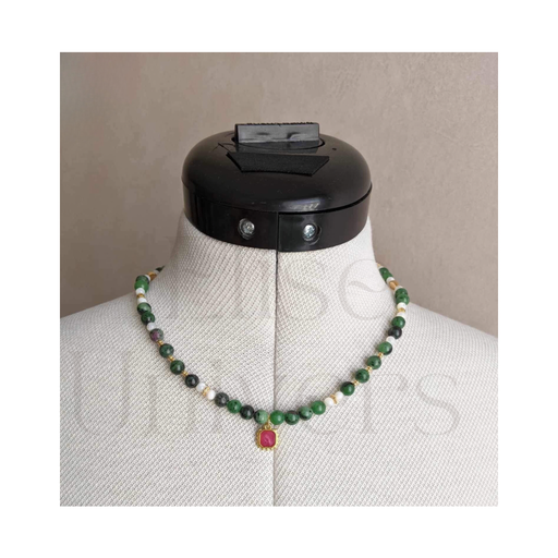 [C28] Collier rubis zoisite